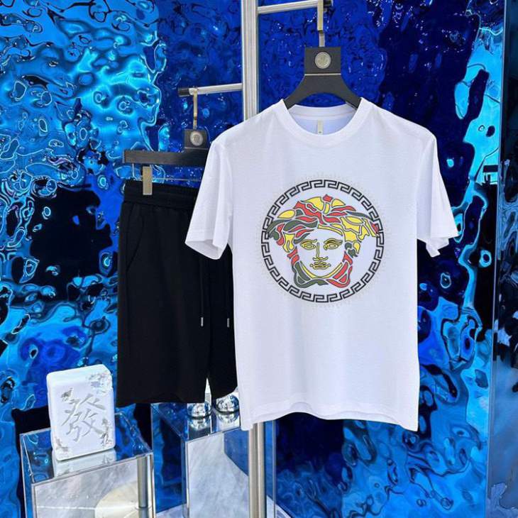 Picture of Versace Shirt Pant Suits _SKUVersaceM-5XL13xr29425128